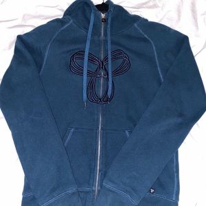 ARITZIA TNA HOODIE
